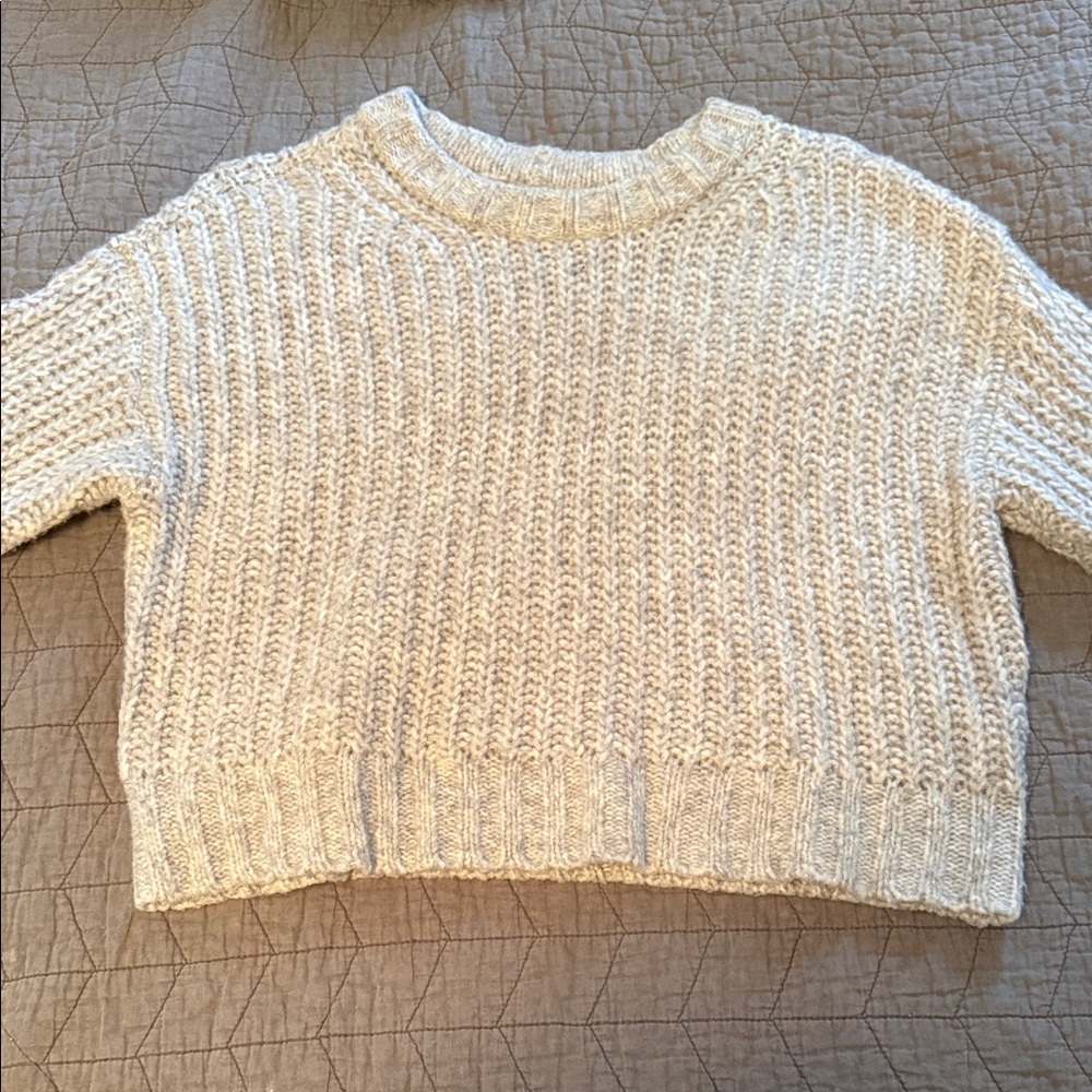 American Eagle Outfitters Cream Knit Sweater